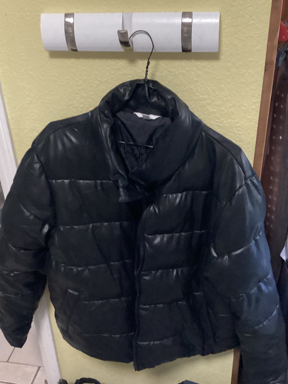 Time and Tru Black Quilted Puffer Jacket
